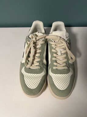 Veja v-10 Low-Top Sneakers in Sage Green & Cream